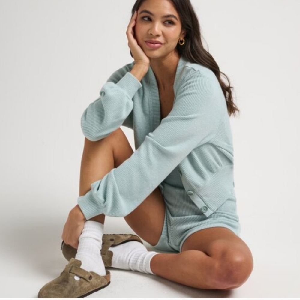 Travis Matthew Wide Rib Magens Bay Viscose Cardigan In Heather Mist NWOT